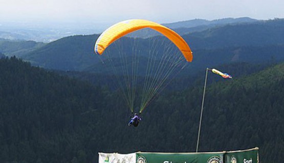 Paragliding
